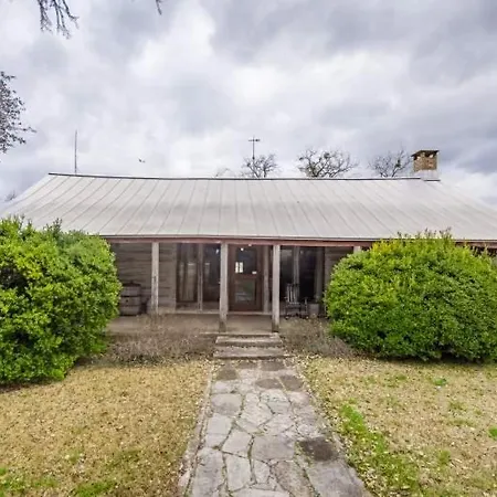 Weirich Farm Log Home